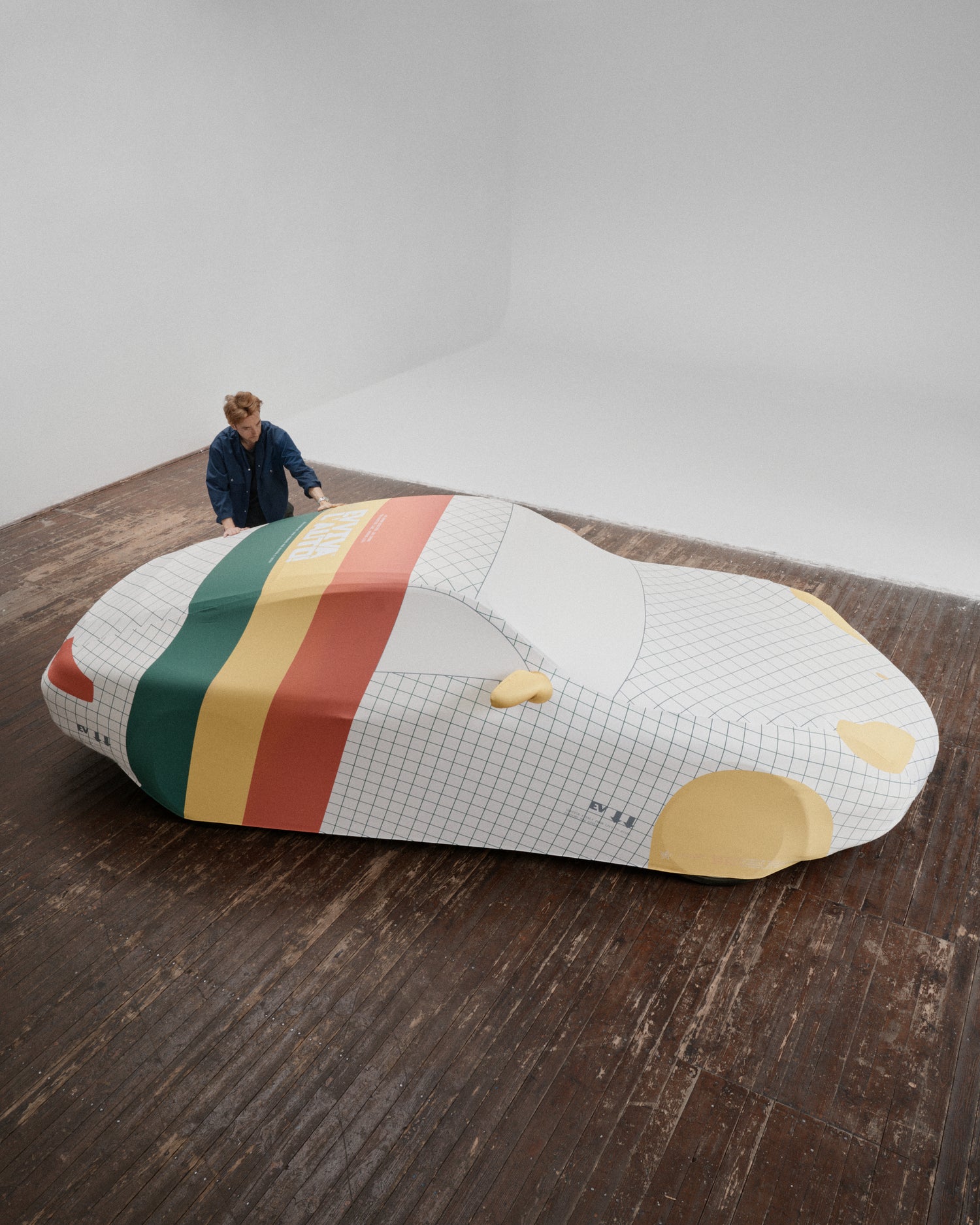 WE DEMAND BEAUTIFUL CAR COVERS FOR
BEAUTIFUL CARS,
NOTHING LESS.